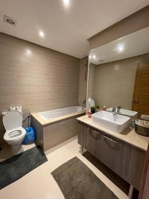 Chic & Cosy Flat Near Airport Lockbox Fast Wifi Apartment Nouaceur Ngoại thất bức ảnh